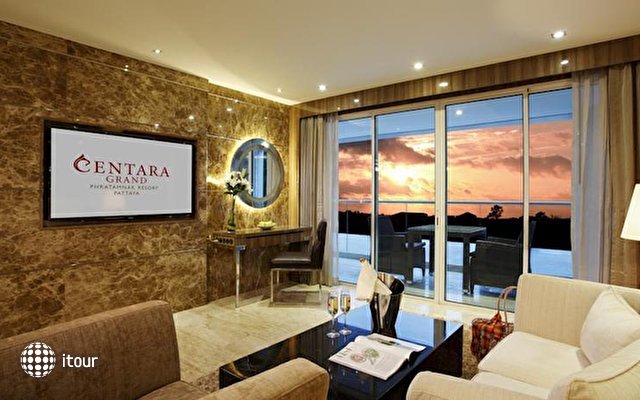 Centara Grand Phratamnak Resort Pattaya Hotel  21