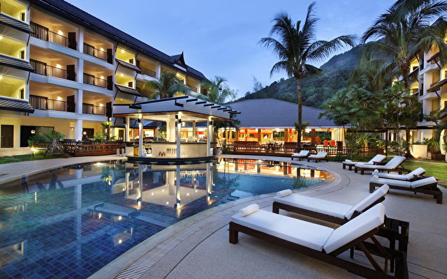 Courtyard By Marriott Phuket At Kamala Beach 1