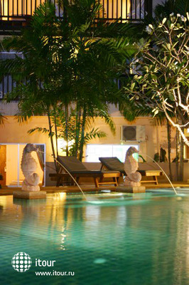 Baan Karon Resort 8