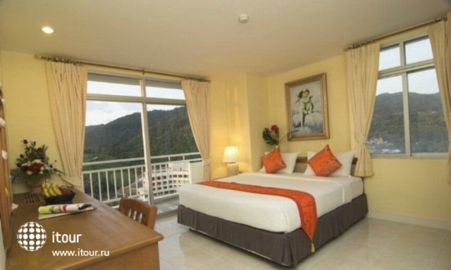 The Waterfront Suites Phuket 20