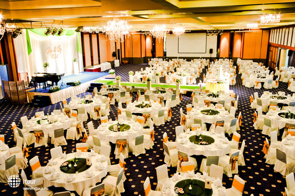 Royal Phuket City Hotel 15