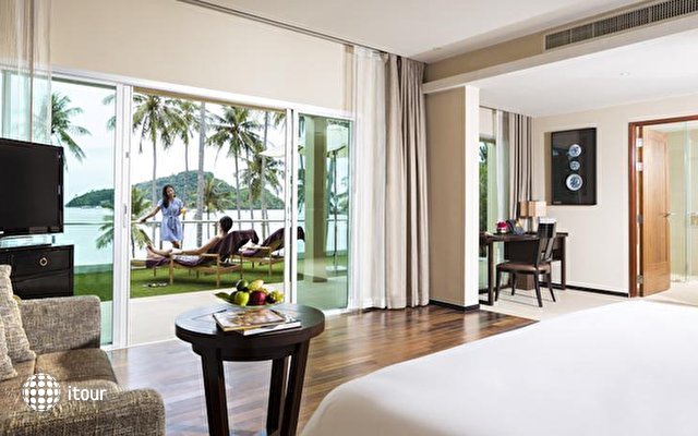 Crowne Plaza Phuket Panwa Beach Resort 21