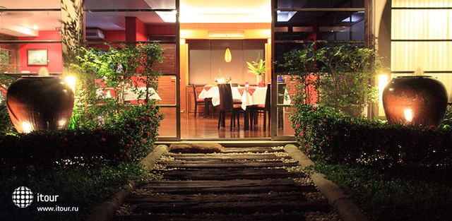 The Residence Resort & Spa Retreat 6