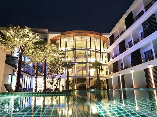 The Pago Design Hotel Phuket 15