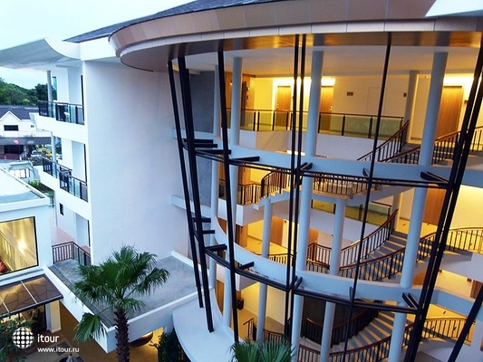 The Pago Design Hotel Phuket 16