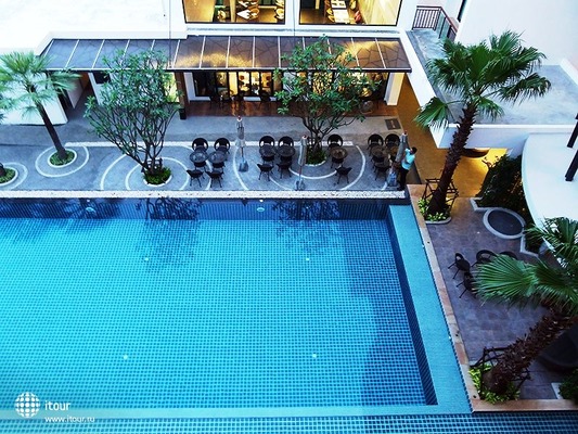 The Pago Design Hotel Phuket 18