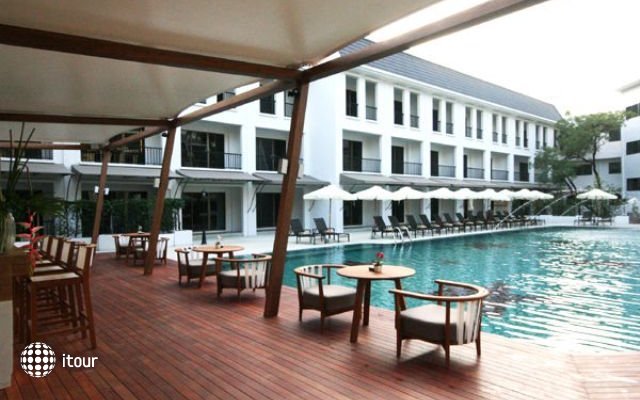 Centara Sawaddi Patong Resort Phuket 7