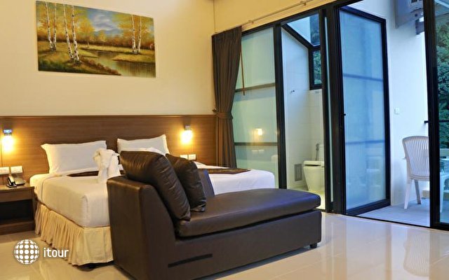 The Wave Boutique Hotel  32