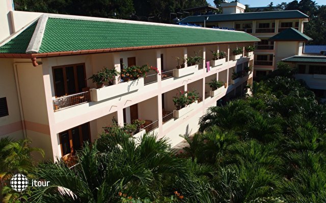 Karon Village Hotel 3* 11