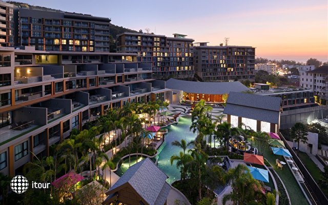 Mida Grand Resort Phuket 32