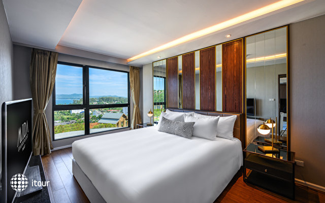 Mida Grand Resort Phuket 20