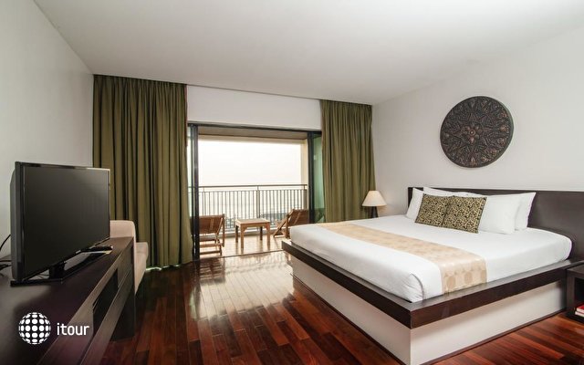 Andamantra Resort & Villa Phuket 6