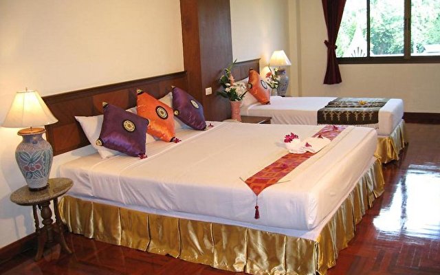 Thai Ayodhya Resort & Spa 13