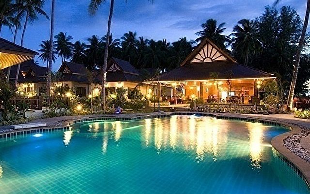 Kanok Buri Resort 29
