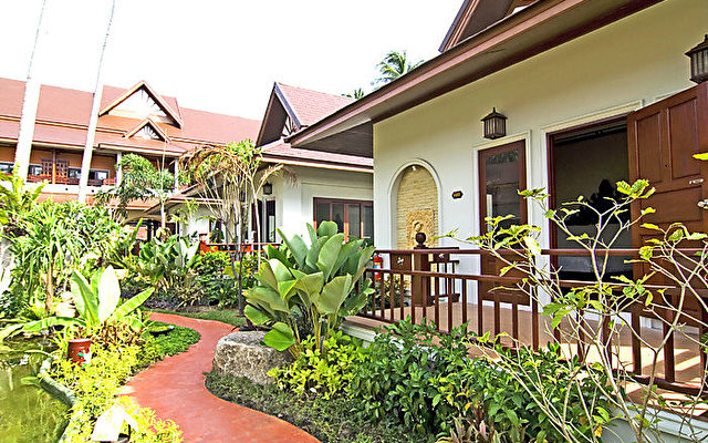 Kanok Buri Resort 60