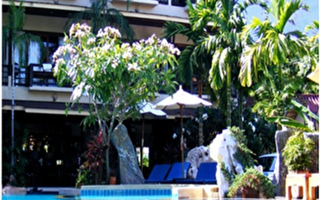 Grand Thai House Resort 2