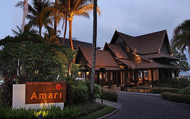 Amari Palm Reef Resort 12