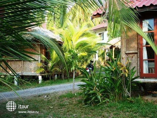 Tropical Garden Lounge Hotel & Resort 23