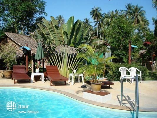 Tropical Garden Lounge Hotel & Resort 27