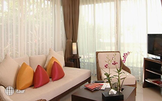 The Passage Samui Villas & Resort Hotel  14