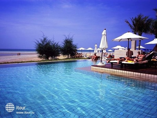 Apsaras Beach Resort & Spa 26