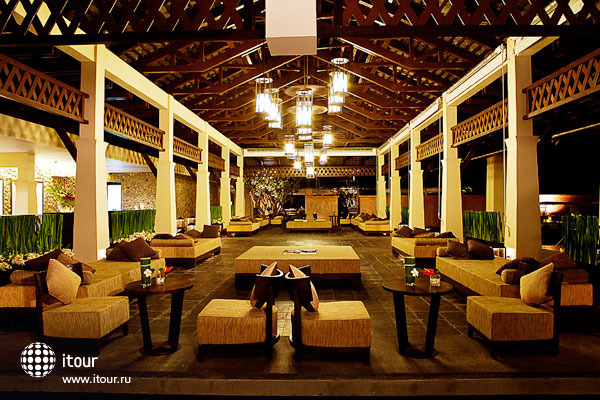 South Sea Grand Pakarang Resort & Spa 12