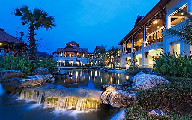 Rawi Warin Resort And Spa 9