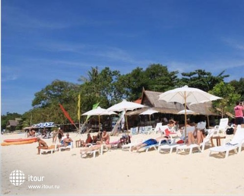 Phi Phi The Beach Resort 12