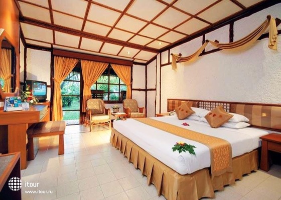 Andaman Beach Resort 18