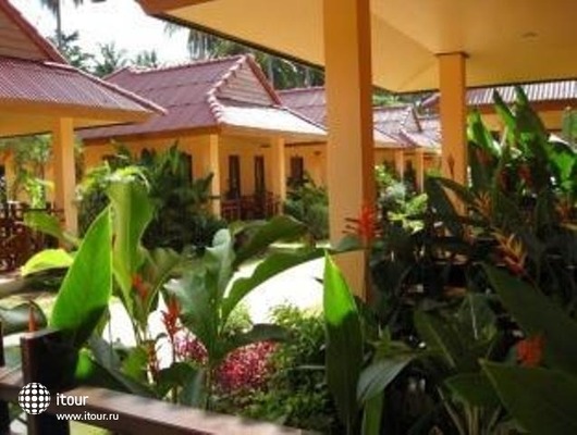 Lanta Pavilion Resort 4