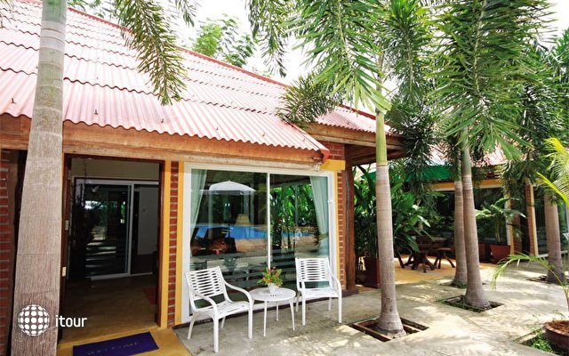 Green View Village Resort 31