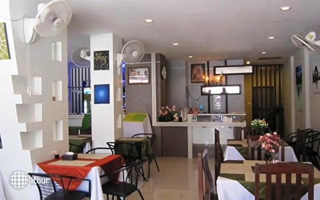 Panom Benja House Bar And Restaurant 7