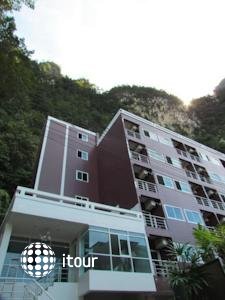 Ao Nang Mountain View Hotel 2