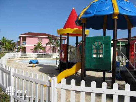 Memories Caribe Beach Resort 7