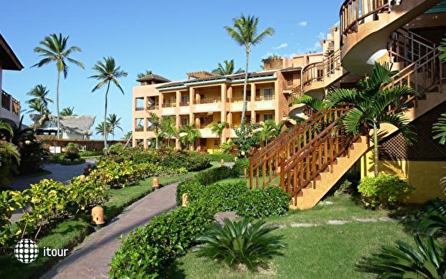 Vik Hotel Cayena Beach 24