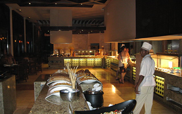 Melia Caribe Tropical Resort 3
