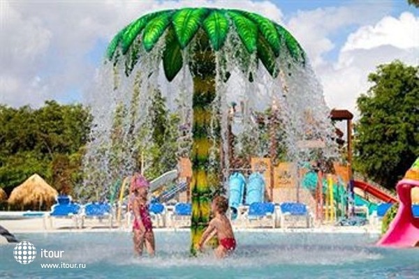 Sirenis Punta Cana Resort & Spa 19