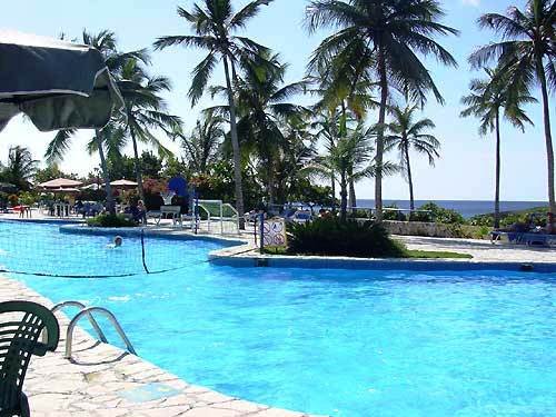 Tropical Dream Island Beach Resort 3