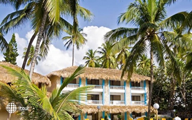 Playa Esmeralda Resort 1