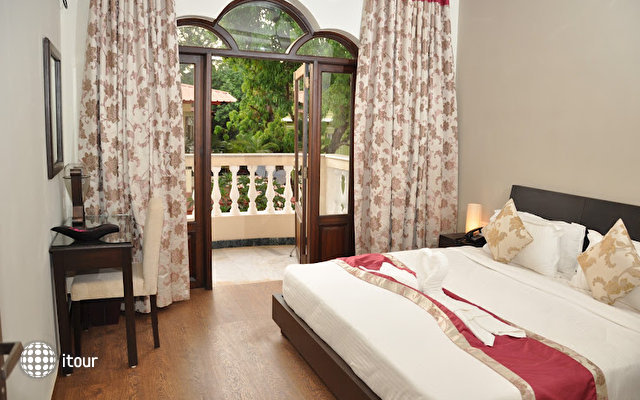 Sukhmantra Resort & Spa 11