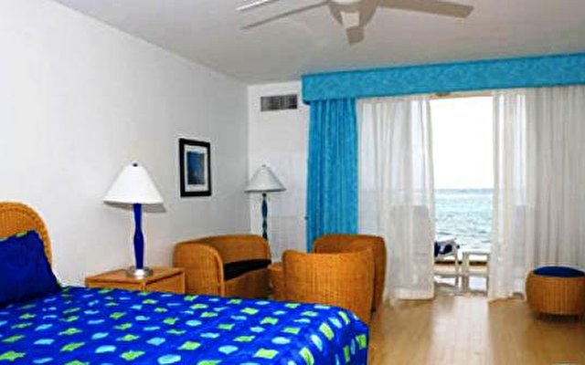 Carina Beach Resort 5
