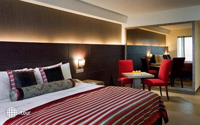 The Lalit New Delhi 3