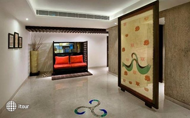 The Lalit New Delhi 23