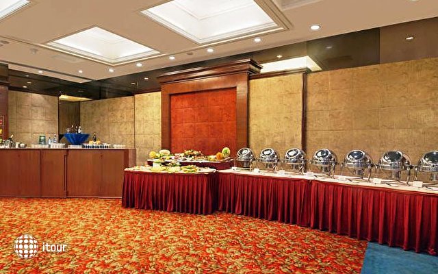 Kahinoor Continental (tulip Star Hotels) 15