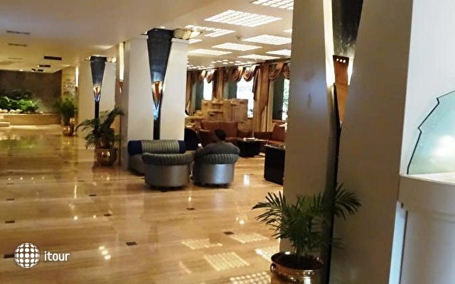 Kahinoor Continental (tulip Star Hotels) 22