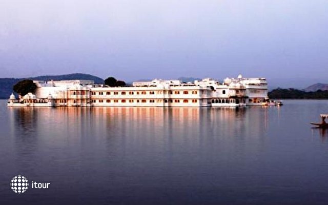 Taj Lake Palace 1