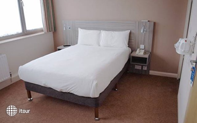 Comfort Inn Vauxhall 14