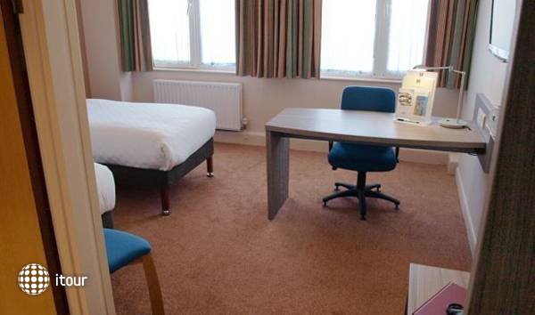 Comfort Inn Vauxhall 25