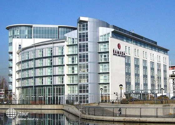 Ramada Hotel And Suites London Docklands 1