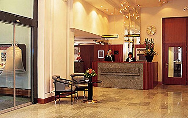 Best Western Premier Hotel Glockenhof 7